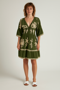 Relaxed Fit 3/4 Sleeves V Neck Printed Knee Lenght Dress in Khaki