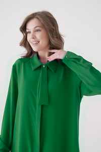 Oversized Long Sleeves Tie-Neck Tunic in Green