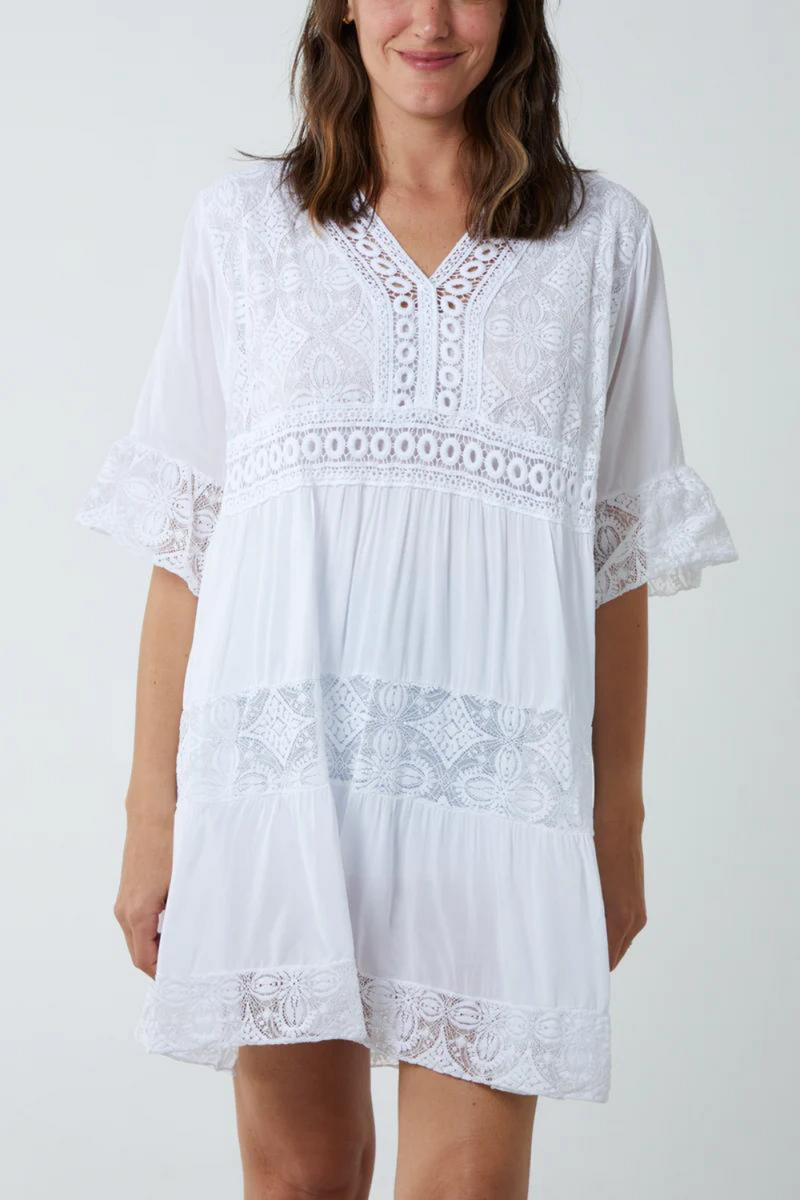Oversized 3/4 Sleeves Lace Detailed V Neck Mini Dress in White