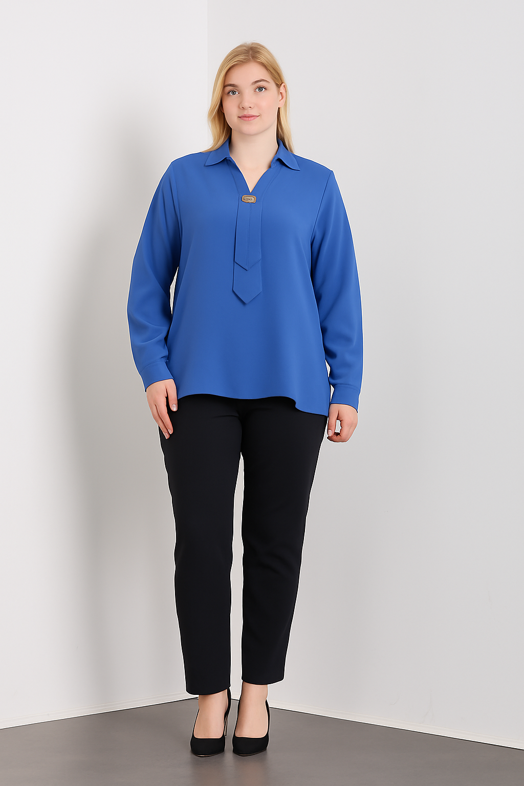 Oversized Long Sleeves Shirt Collar Blouse Top with Brooch Detail in Indigo