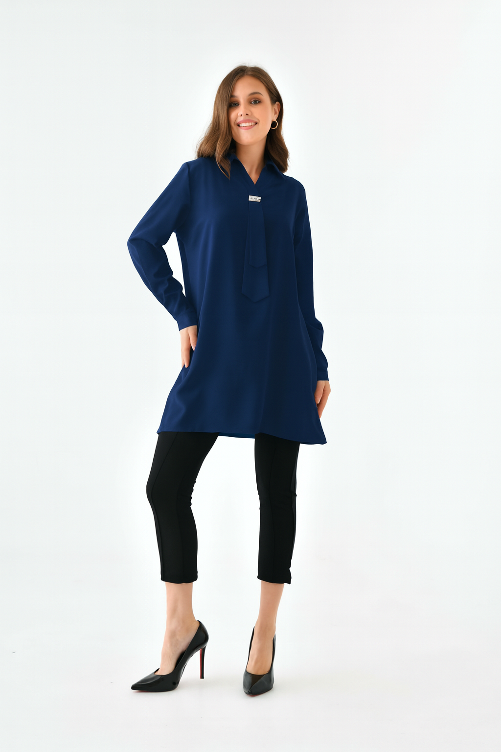 Oversized Long Sleeves Shirt Collar Tunic Top with Brooch Detail in Navy