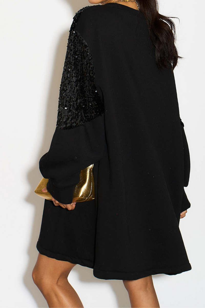 Long Sleeves Oversized Sweatshirt with Sequin in Black