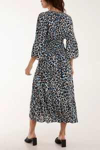 Relaxed Fit V Neck Detailed Leopard Print Maxi Dress in Blue