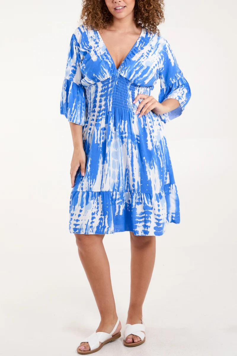 Relaxed Fit 3/4 Sleeves Shirred Waist Printed V Neck Mini Dress in Blue and White