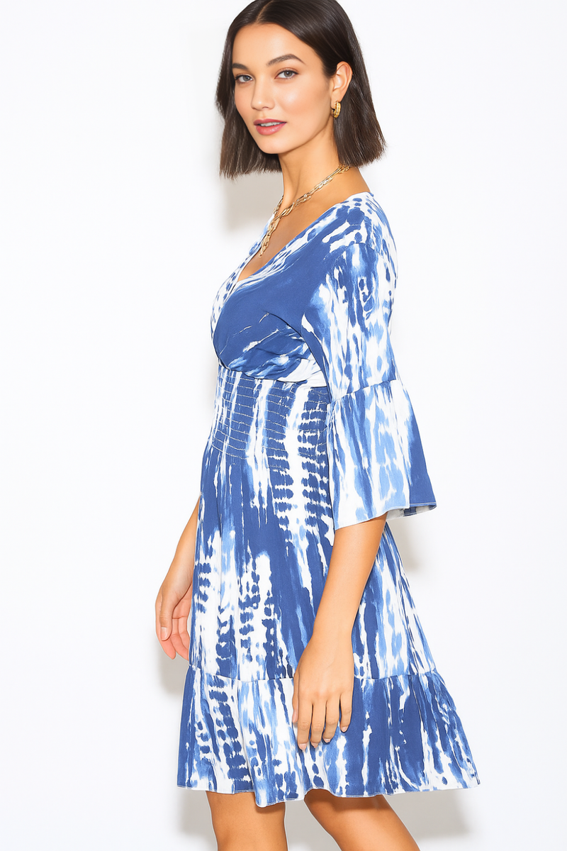 Relaxed Fit 3/4 Sleeves Shirred Waist Printed V Neck Mini Dress in Navy and White