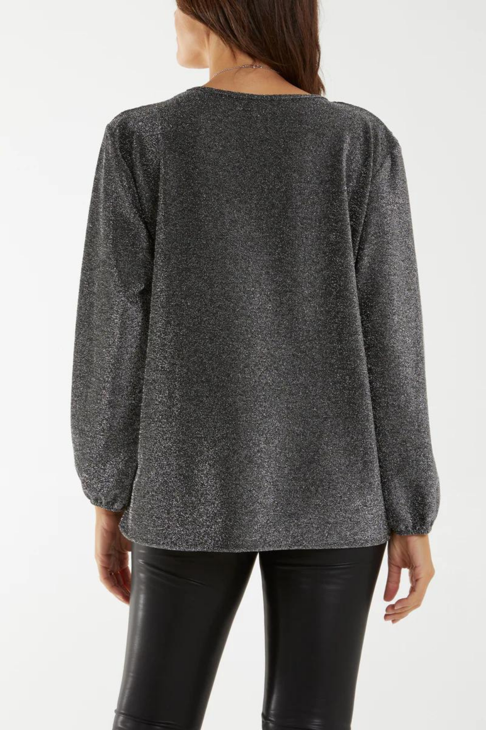Long Sleeve Round Neck Pleated Top in Silver Glitter with Necklace