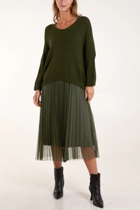 Relaxed Fit Layered Knit and Pleated Dress Set in Khaki