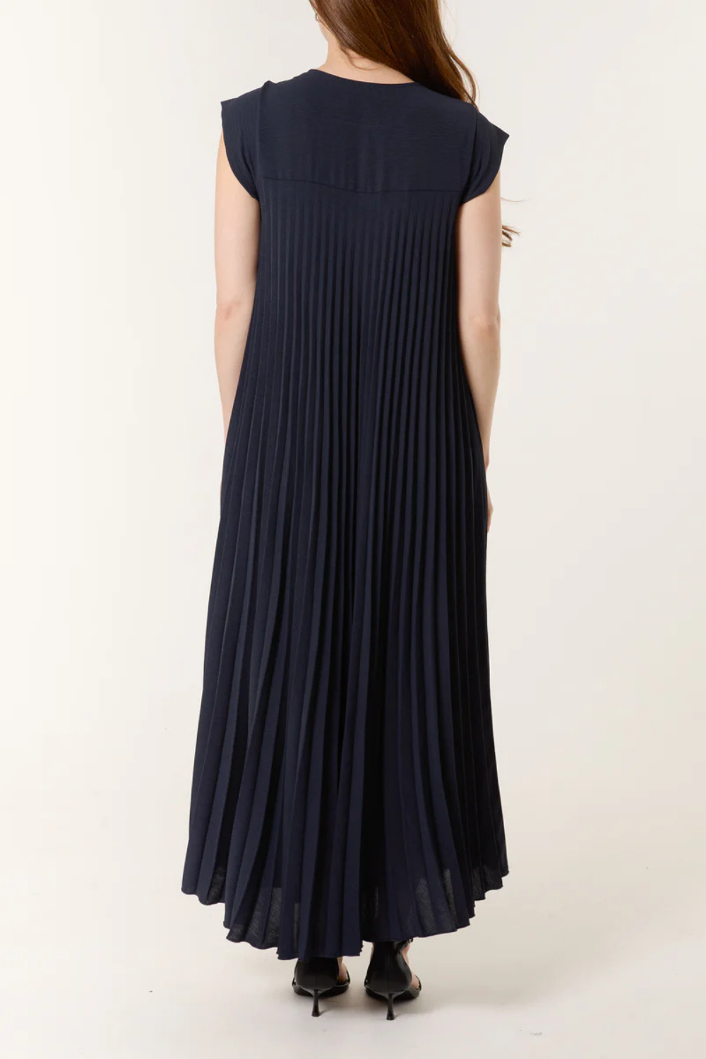 Oversized Cap Sleeve Pleated Maxi Dress in Navy