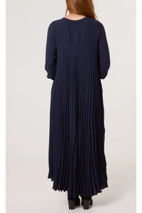 Oversized 3/4 Sleeve Pleated Maxi Dress in Navy