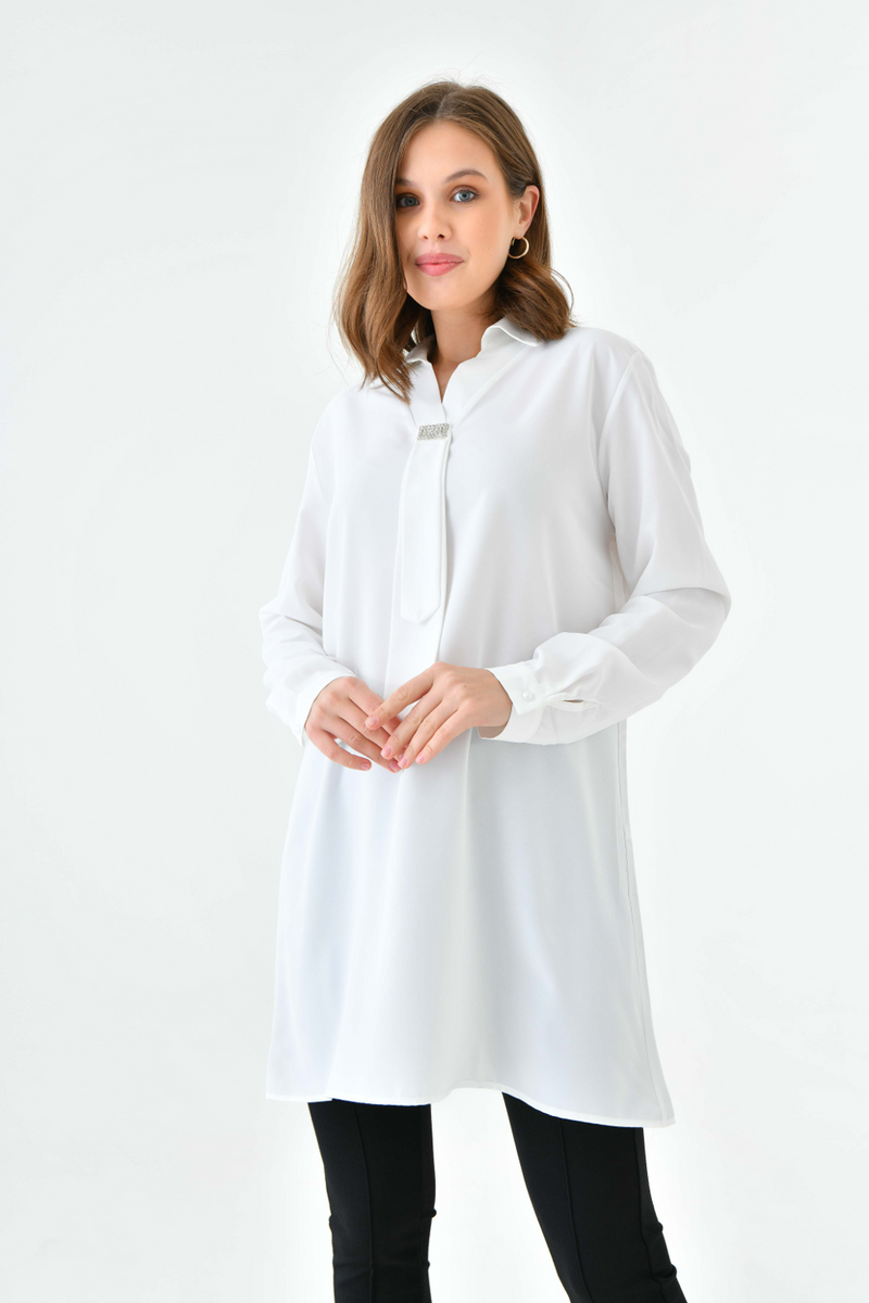 Oversized Long Sleeves Shirt Collar Tunic Top with Brooch Detail in White