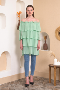 Off Shoulder Relaxed Fit 3/4 Sleeves Layered Blouse In Green