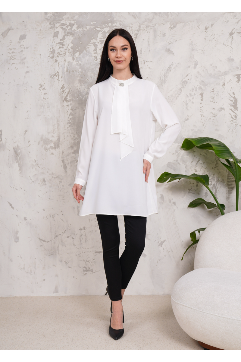 Oversized Long Sleeves Brooch Detailed Tunic in White