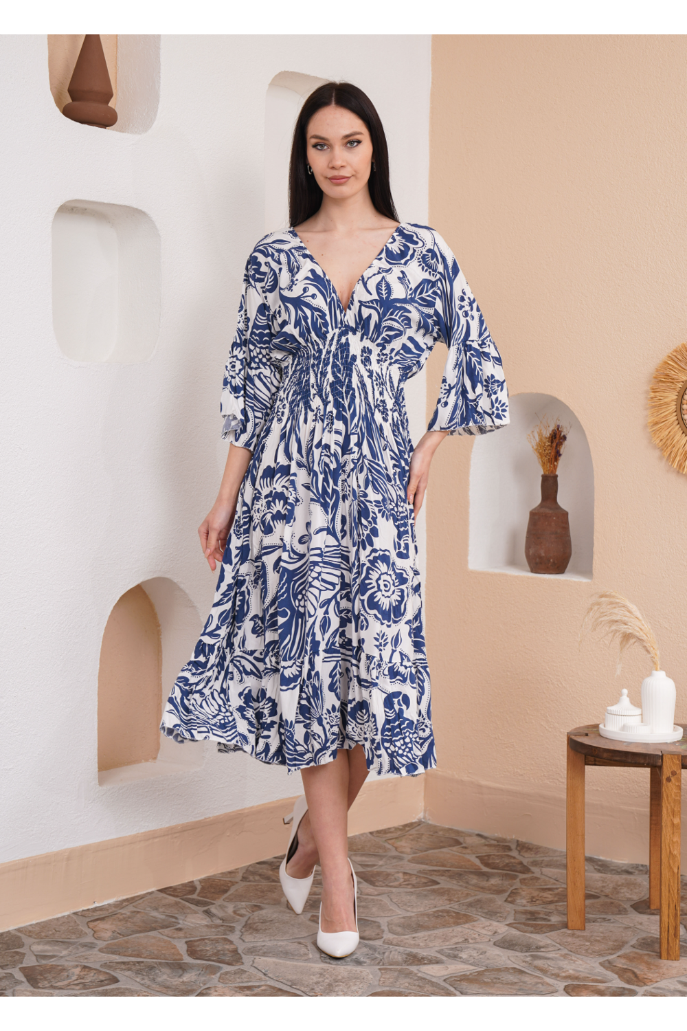 Oversized V Neck Shirred Waist Floral Print Midi Dress in Navy