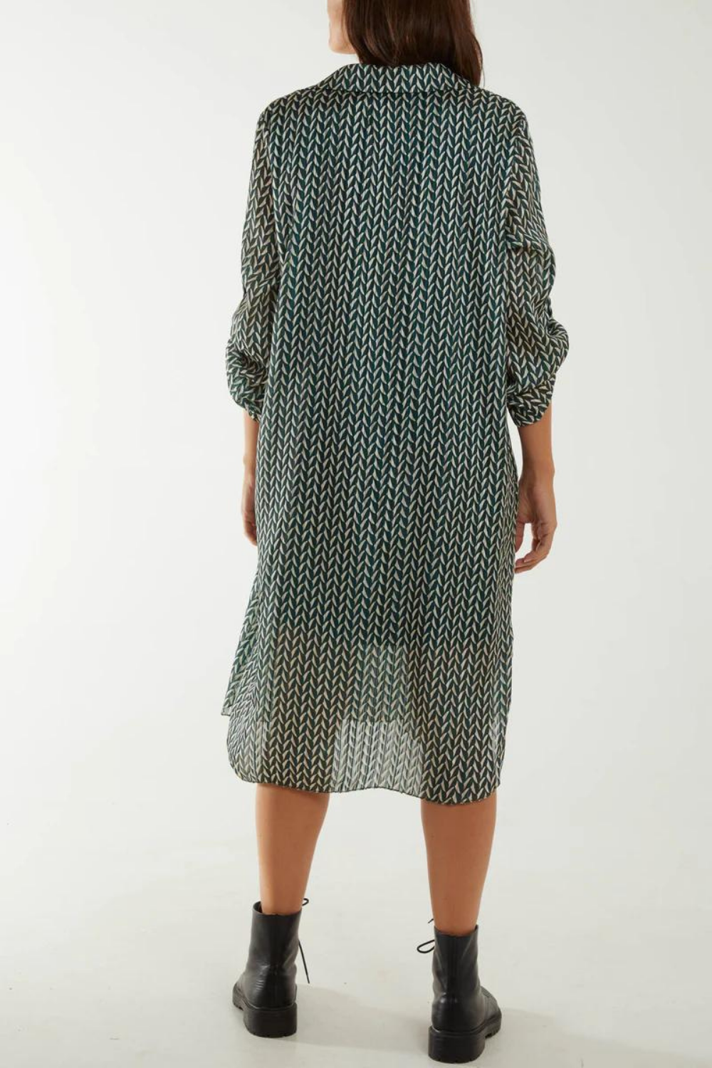 Oversized Buttoned Sleeve Printed Midi Shirt Dress in Black and White