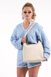 Soft Textured Shoulder Bag – Premium Craftsmanship in Smooth Vegan Leather