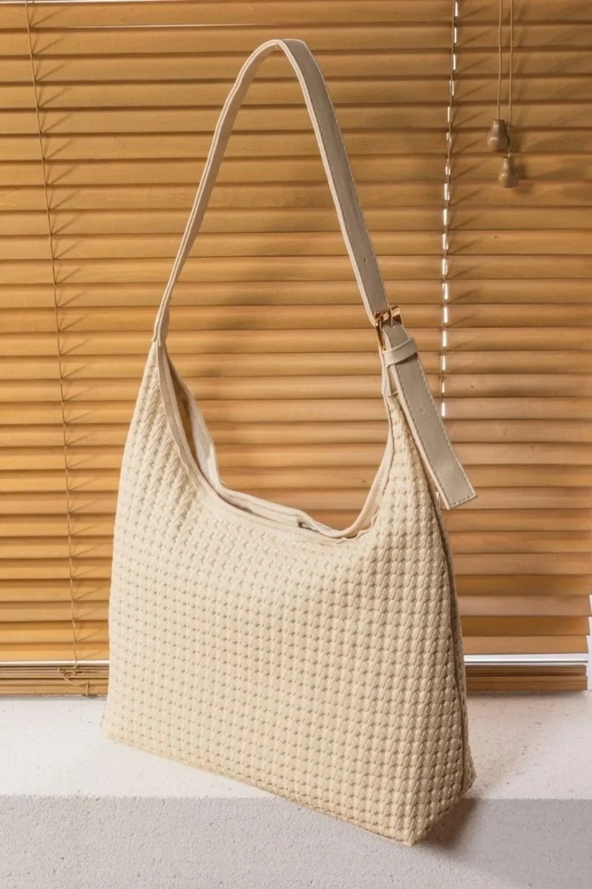 Soft Textured Shoulder Bag – Premium Craftsmanship in Smooth Vegan Leather