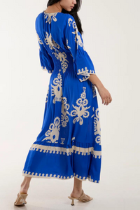 Relaxed Fit 3/4 Sleeves V Neck Printed Maxi Dress in Royal Blue