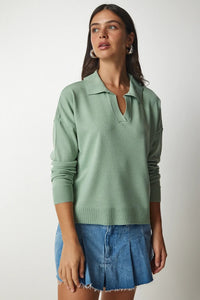 Polo Neck Seasonal Knit Basic Blouse