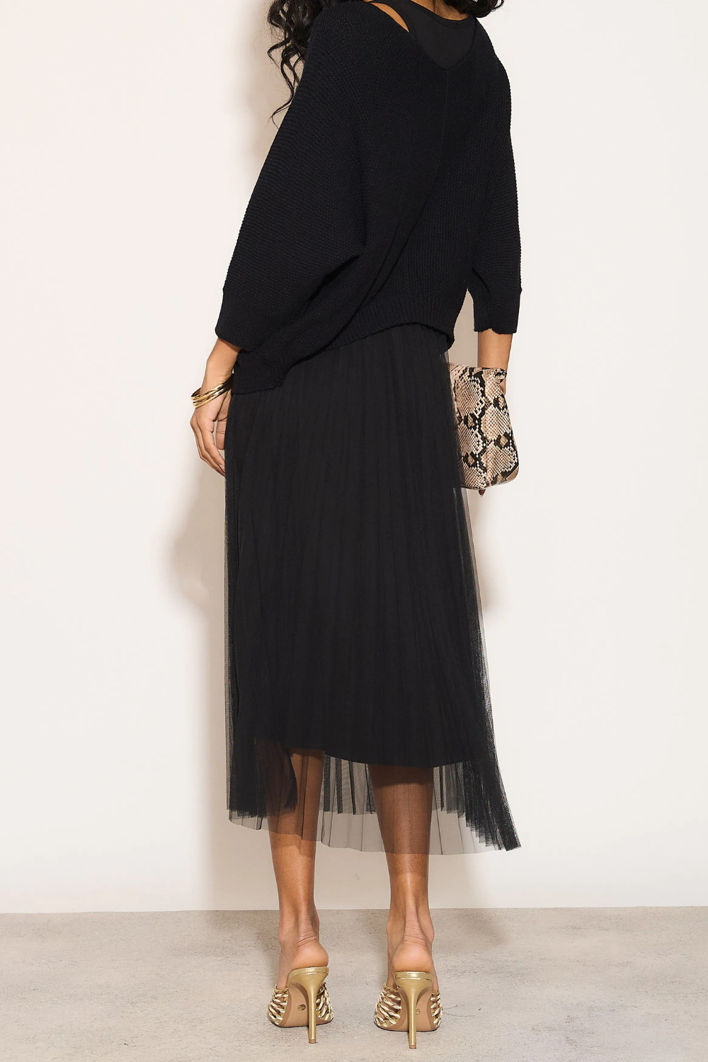 Layered Knit and Pleated Dress Set in Black