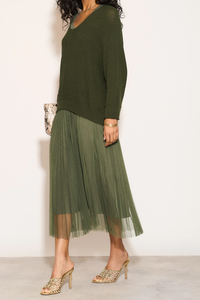 Layered Knit and Pleated Dress Set in Khaki