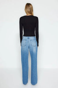 Premium Viscose Crew Neck Cropped Stretch Knit Blouse