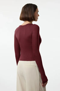 Premium Viscose Crew Neck Cropped Stretch Knit Blouse