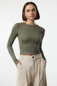 Premium Viscose Crew Neck Cropped Stretch Knit Blouse