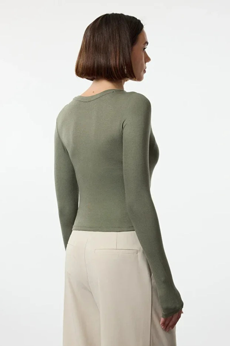 Premium Viscose Crew Neck Cropped Stretch Knit Blouse