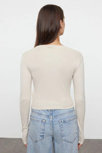Premium Viscose Crew Neck Cropped Stretch Knit Blouse