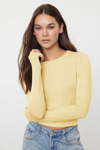 Premium Viscose Crew Neck Cropped Stretch Knit Blouse