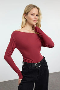 Plain Premium Soft Fabric Fitted Knit Blouse with Boat Neck