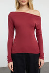 Plain Premium Soft Fabric Fitted Knit Blouse with Boat Neck