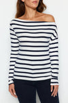 Plain Premium Soft Fabric Fitted Knit Blouse with Boat Neck