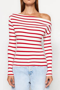 Plain Premium Soft Fabric Fitted Knit Blouse with Boat Neck