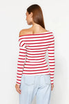 Plain Premium Soft Fabric Fitted Knit Blouse with Boat Neck