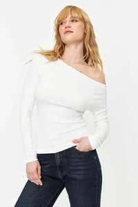 Plain Premium Soft Fabric Fitted Knit Blouse with Boat Neck