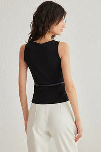 Belted Fitted Knit Blouse