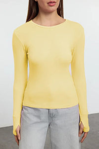 Viscose Soft Fabric Stretch Knit Blouse with Thumbhole Detail