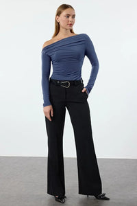 Draped/Gathered Detail Long-Sleeve Stretch Knit Fitted Blouse