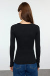 Mélange Ribbed Stretch Knit Blouse with Snap Buttons – Fitted