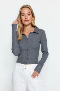 Button-Detail Bodycon Ribbed Stretch Knit Crop Polo Top