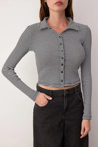 Button-Detail Bodycon Ribbed Stretch Knit Crop Polo Top