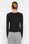Single-Slit Detail Cotton Ruched Crew Neck Knit Blouse