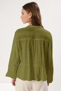 Cotton-Textured Regular Fit Woven Shirt with Lace Sleeve Detail