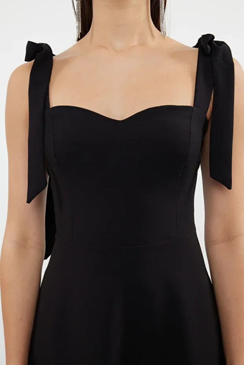 Elegant Woven Midi A-Line Dress with Tie-Strap Detail