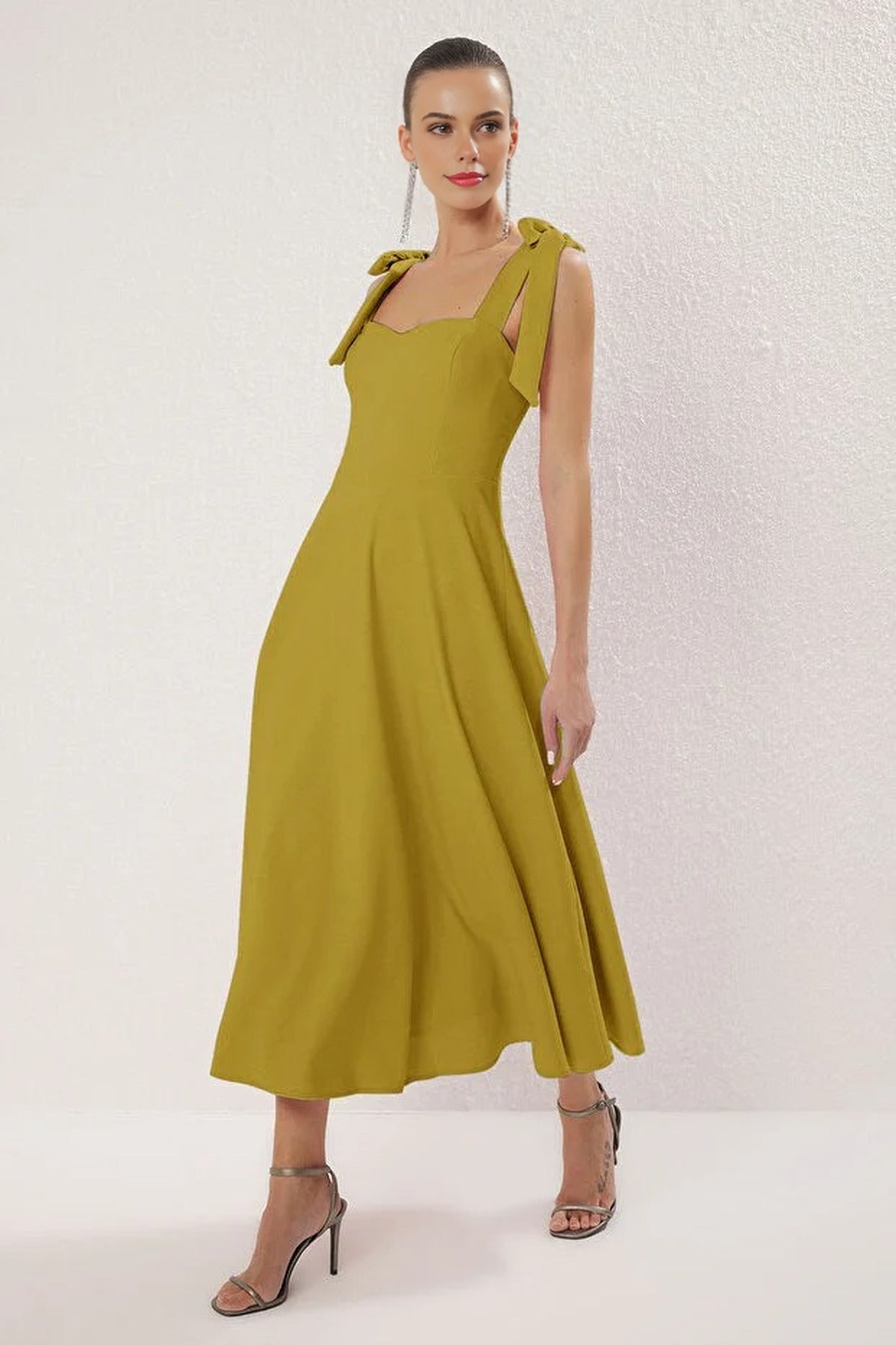 Elegant Woven Midi A-Line Dress with Tie-Strap Detail