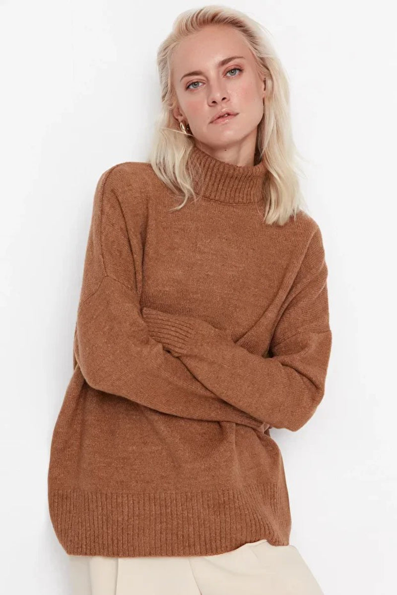 Relaxed Fit Soft-Texture Knit Sweater