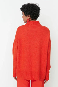 Relaxed Fit Soft-Texture Knit Sweater