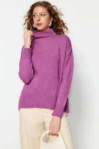 Relaxed Fit Soft-Texture Knit Sweater