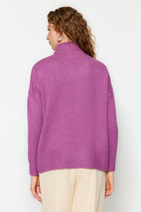 Relaxed Fit Soft-Texture Knit Sweater